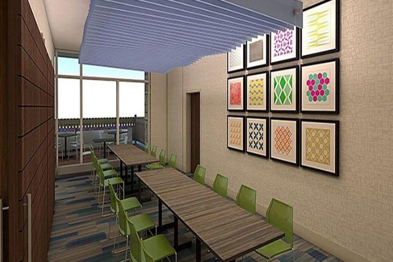 Holiday Inn Express & Suites - Staunton By Ihg Bagian luar foto